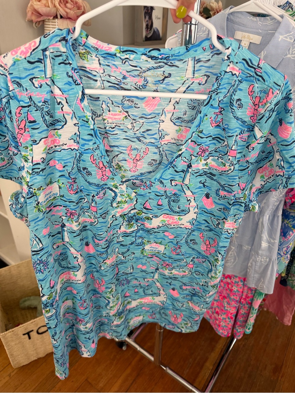 Lilly Pulitzer Blue Pink Nautical Island Print Short Sleeve Tee